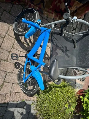 Kinderfahrrad, super Zustand, Reifen nicht platt, 12 Zoll - Bild 1 von 3