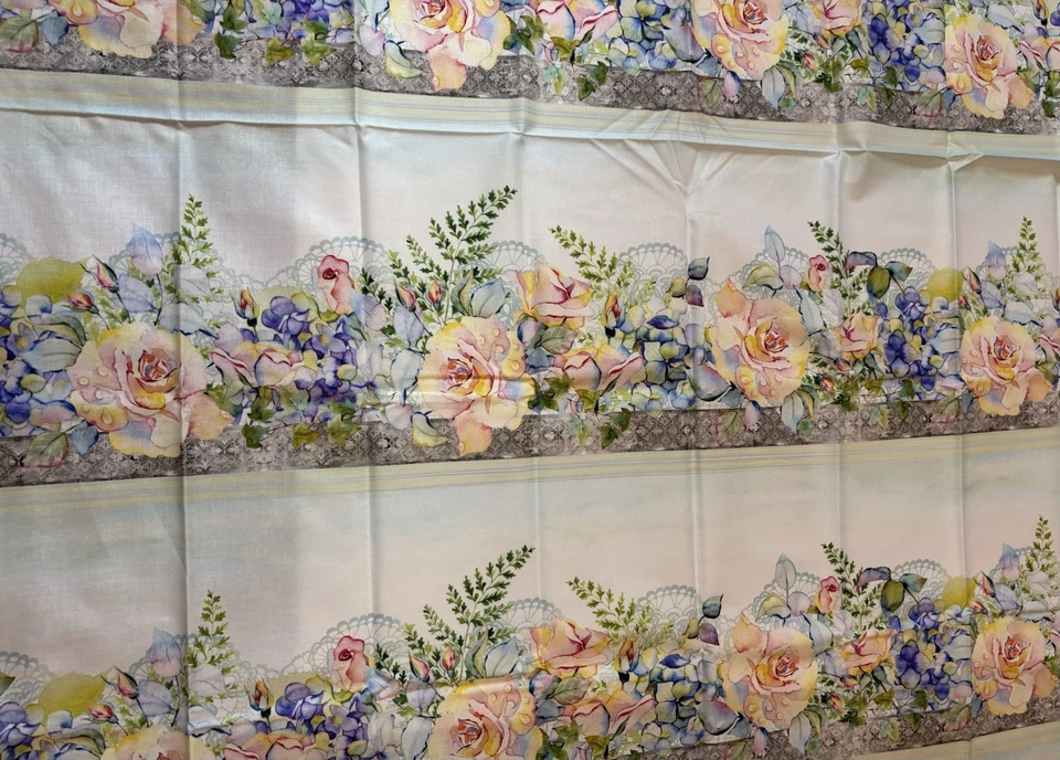 Parche floral acolchado rosa 36x74 Patricia from In The Beginning Fabrics 2021 Foto 1 de 4