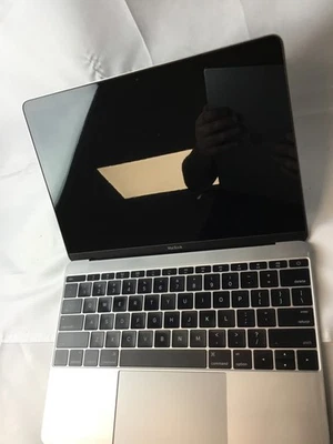 Apple MacBook (E2015) "Core M" 12" 1.1 GHz 8 GB 256 GB SSD Grade C - Image 1 of 4