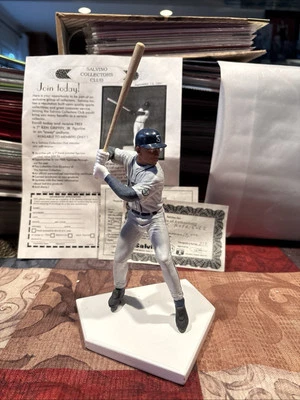 SALVINO ALEX RODRIGUEZ SEATTLE MARINERS FIGURINE #207 - Image 1 of 4