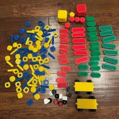Bristle Blocks 1980s 160 Pieces Vintage Lot Yellow Blue Red Green Wheels *READ - Image 1 of 4