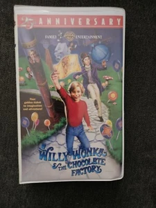 Wille Wonka And The Chocolate Factory 25th Anniversary VHS - Bild 1 von 3