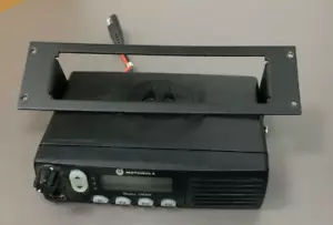 Motorola Radius CM300, VHF, 32 CH, 32W, AAM50KQF9AA1AN, BE AWARE OF LOW POWER - Picture 1 of 8