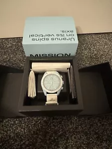 Omega X Swatch Moonswatch Speedmaster - Mission to Uranus - Picture 1 of 11