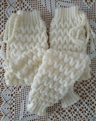 Handgestrickte Leggings, Gamaschen aus 70 % Wolle - Bild 1 von 4