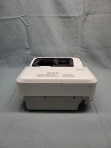 Epson BrightLink 685Wi Ultra Short Throw Projector #G3 72 - Picture 1 of 7