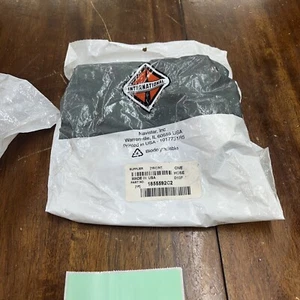 INTERNATIONAL HOSE 1855592C2 - Picture 1 of 2