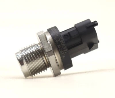 NEW ACDelco Fuel Rail Pressure Sensor 213-3914 Express Savana 6.6L 2006-2010 - Image 1 of 4