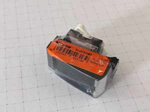 BTicino SL4279C5EF LivingLight Presa di Rete, RJ45 Cat 5e UTP, Antracite - Foto 1 di 3