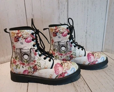 Mujeres Botas de Combate con Cordones Floral Diseño Estampado Cámara Talla 7 Boho Grunge Gótico Foto 1 de 4