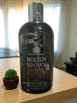Gel de baño y ducha Molton Brown London Geranium Nefertum 300 ml/10 fl oz nuevo Foto 1 de 2