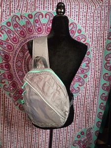 EDDIE BAUER Packable Stowaway 10L Sling Pack--Gray/Turquoise Nylon--Leightweight - Picture 1 of 13