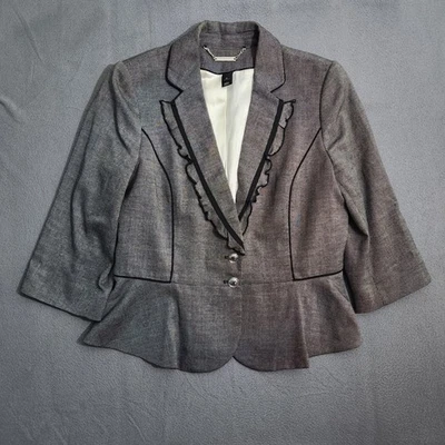 Blazer feminino WHBM 14 cinza com babado e colarinho botão - Imagem 1 de 4