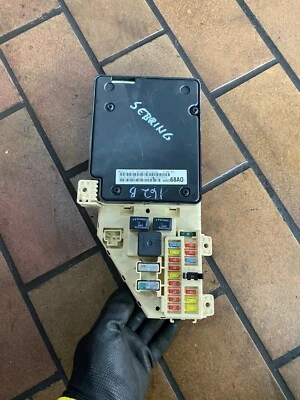 Originale Chrysler Sebring Jr Scatola Fusibili Centralina Elettrica Carrozzeria - Immagine 1 di 4
