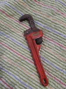 RIDGID 6" Heavy Duty Pipe Wrench Ridge Tool Co. Elyria, Ohio USA - Picture 1 of 2