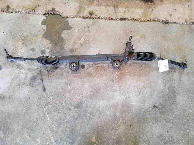 Dodge Durango Aspen 2004-2009 dirección asistida cremallera y conjunto de piñón usado. Foto 1 de 1
