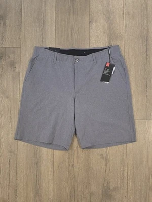 Pantalones cortos de golf Under Armour para hombre talla 38 Foto 1 de 4