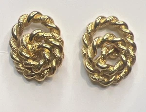 VTG Signed Monet Gold Tone Twisted Rope Design Oval Shape Pierced Post Earrings - Picture 1 of 5