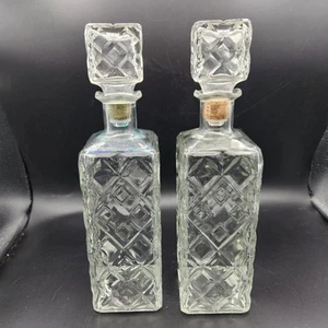 2 Vintage Thatcher Glass Diamond Pattern Liquor Decanter 60s VTG READ - Picture 1 of 14