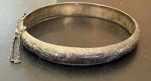 Brazalete brazalete vintage de plata de ley grabado o grabado con bisagras: PAJ firmado - Imagen 1 de 7