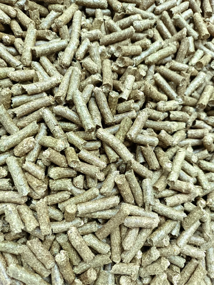 20 kg Heupellets Heucobs Heusteggelich aus BioHeu Pferdefutter 0,65€/kg + NK - Bild 1 von 4