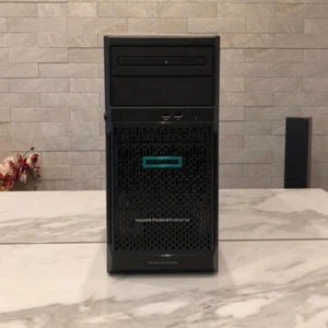 HPE ProLiant ML30 Gen10 Xeon E-2124 CPU 3,30 GHz 16 GB (UDIMM 2666 MHz 8 GB x 2) - Foto 1 di 11
