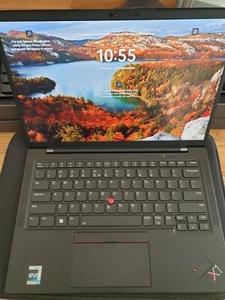 Lenovo ThinkPad X1 carbon Gen 10 - Photo 1/9