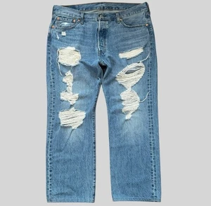 Jeans Levis 501 para Hombres 36x29 Azul Envejecido Rasgado Pierna Recta Botón Mosca Denim - Imagen 1 de 15