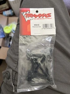 Traxxas Front Shock Tower : 6839 - Slash 4X4 / Stampede 4X4 - Picture 1 of 2