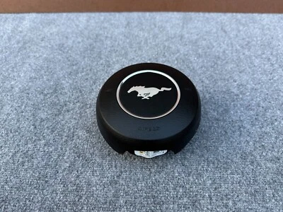 FORD MUSTANG GT 2018-2023 OEM LEFT DRIVER WHEEL SWITCH ASSEMBLY - Image 1 of 4