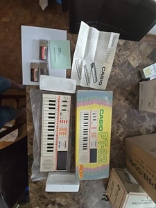 Vintage Casio PT-82 32 Key Electronic Keyboard 3 Rom Pack Disney, Original Pack - Picture 1 of 17