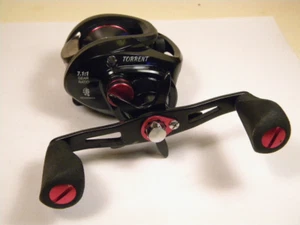 Piscifun Torrent 7.1:1 baitcast reel - Picture 1 of 5