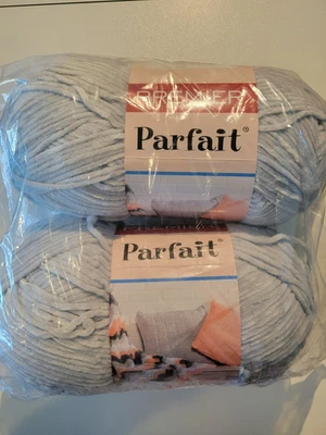Premier Yarns Parfait - Mega bola de hilo de chenilla - Color: gris pálido - Lote de 2 Foto 1 de 4