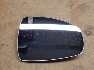 AUDI A1 MK1 8X 12-15 DRIVERS FRONT RIGHT HEATED WING MIRROR GLASS 8X0857536E - Picture 1 of 11
