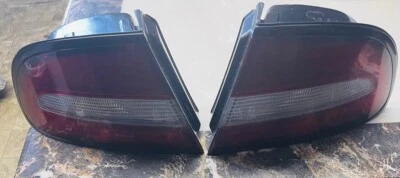 1992-1993Tail light Mitsubishi Galant  LH & RH OEM (2 PIECES) - Image 1 of 4