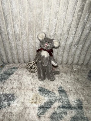 Boyds Bears Wuzzies Ratón "Tidbit F Wuzzie" 2.5 Pulgadas Papel Original Etiqueta Colgante Foto 1 de 2