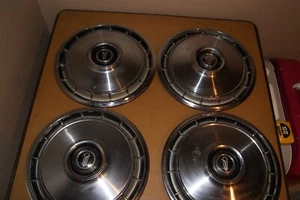 Genuine 1966 1967 Plymouth Valiant Barracuda 13 inch 4 hubcaps wheel covers - Picture 1 of 8