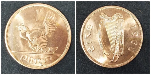 1968 Ireland 1 Penny Coin Irish one pence Hen Chicken souvenir chicks BU Cover