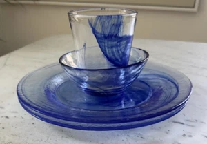 Vintage Blue And Clear Swirl Glass 2 Plates, 1 Bowl And 1 Glass - Picture 1 of 15