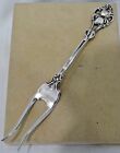 WALLACE STERLING SILVER NO.80 PATTERN PICKLE FORK 21.4G