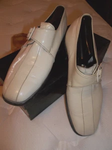 Mid Century Stacy Adams Dalton White Patent Buckle Dress Shoes Men’s 10.5 - Picture 1 of 9