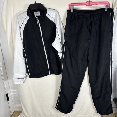 Dunlop 2 Piece Women's Sport Suits - Black And White (Jacket and Pants 33”inseam - Image 1 of 4