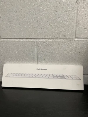 Apple Magic Keyboard with Numeric Keypad, US English - White (MXCJ3LL/A) - Image 1 of 3