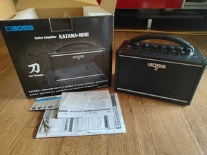 Boss Katana-MINI Gitarrenverstärker - Bild 1 von 4