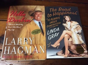 **SIGNED** Dallas' "JR" Larry Hagman & Linda Gray ** Hello Darlin & The Road - Imagen 1 de 10