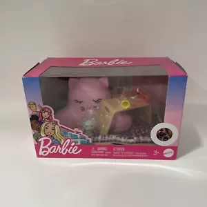 Barbie Accessory Pack Lounging Theme with 6 Pieces Including Pet - Picture 1 of 4