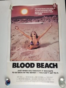 Póster original de la película de terror Blood Beach (1980) de colección 27x41 - Imagen 1 de 6