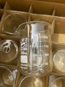 Globe Glass. Scientific Beaker 250ml Low Form Griffin Style Case Of 12 SHIPSASAP - Picture 1 of 3