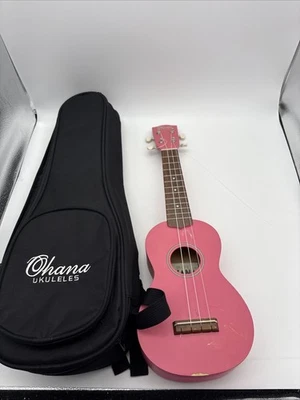 Ohana Soprano SK-10 PK Pink Ukulele With Bag, Broken String - Image 1 of 4