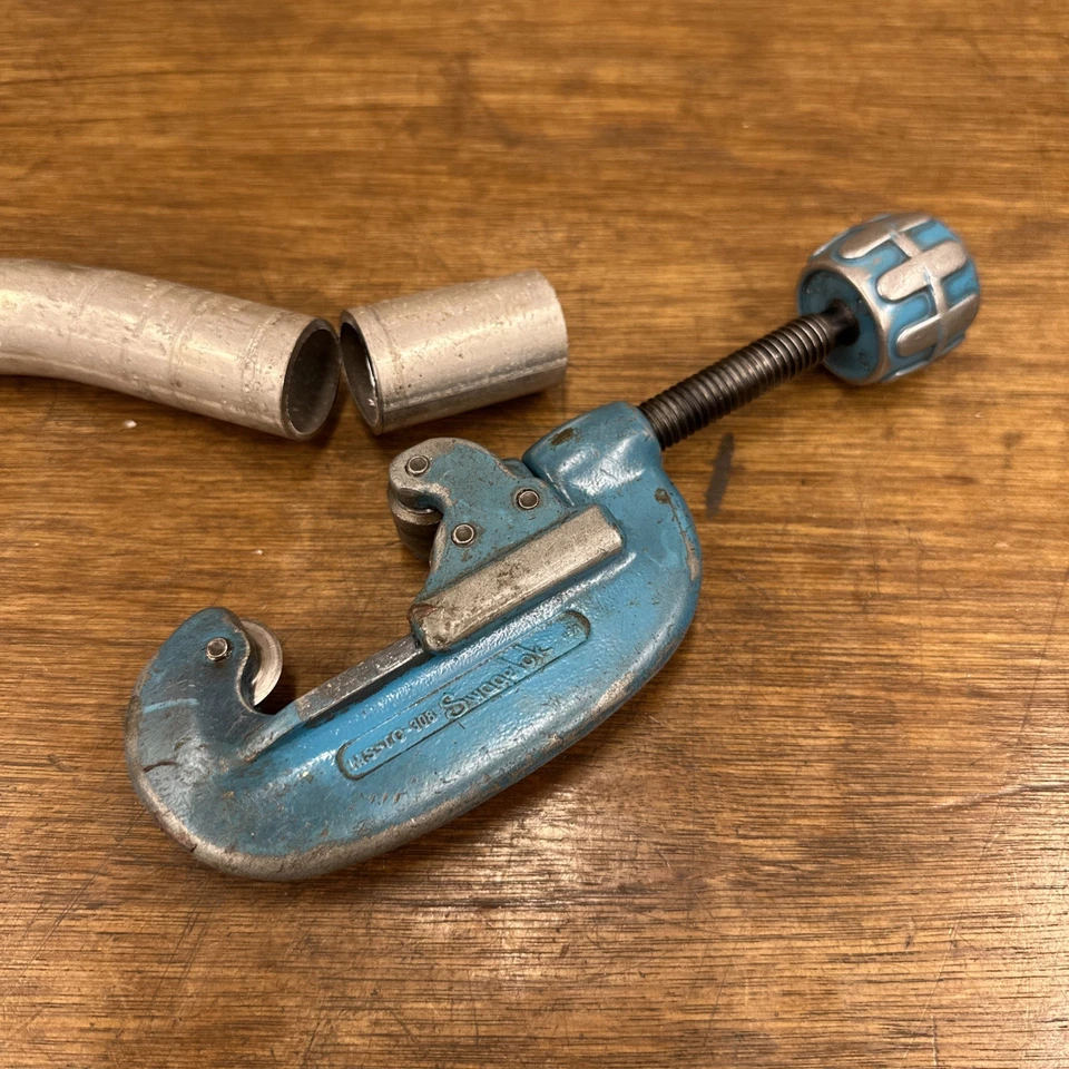 SWAGELOK MS-TC-308 TUBE CUTTER 3/16" To 1/2” OD - Image 1 of 4